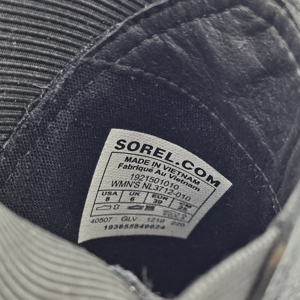 NWT Sorel Cate Chelsea Boots, Waterproof, Black Women's 8 - Picture 11 of 16
